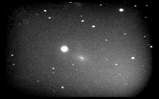 Kometa C/2004 Q2 (Machholz)